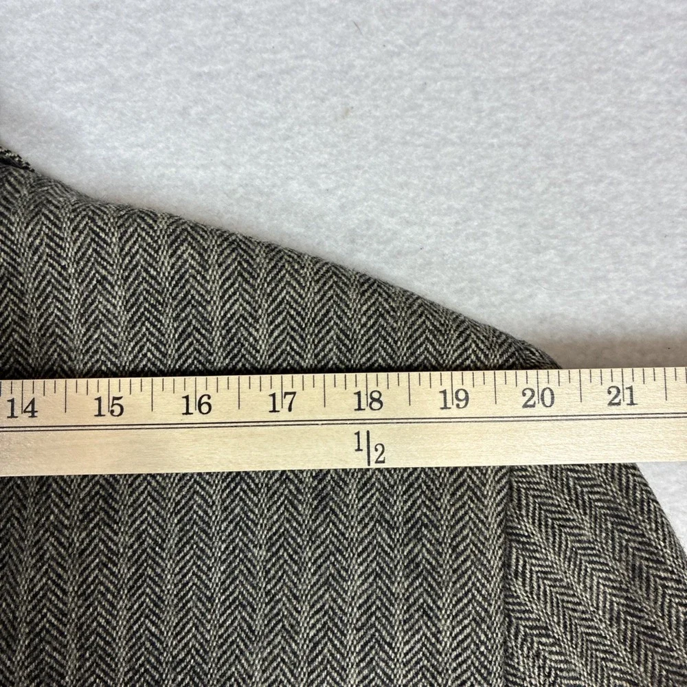 Banana Republic Men's Brown Herringbone Wool Blazer Tailored Fit 2-Button 46L